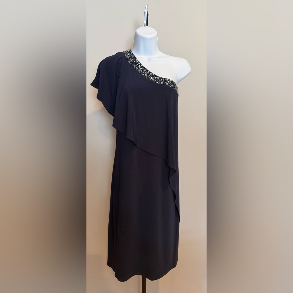 Betsy & Adam Black Asymmetrical Ruffled Cocktail Gown